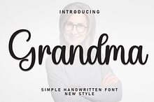 Grandma | Script Font