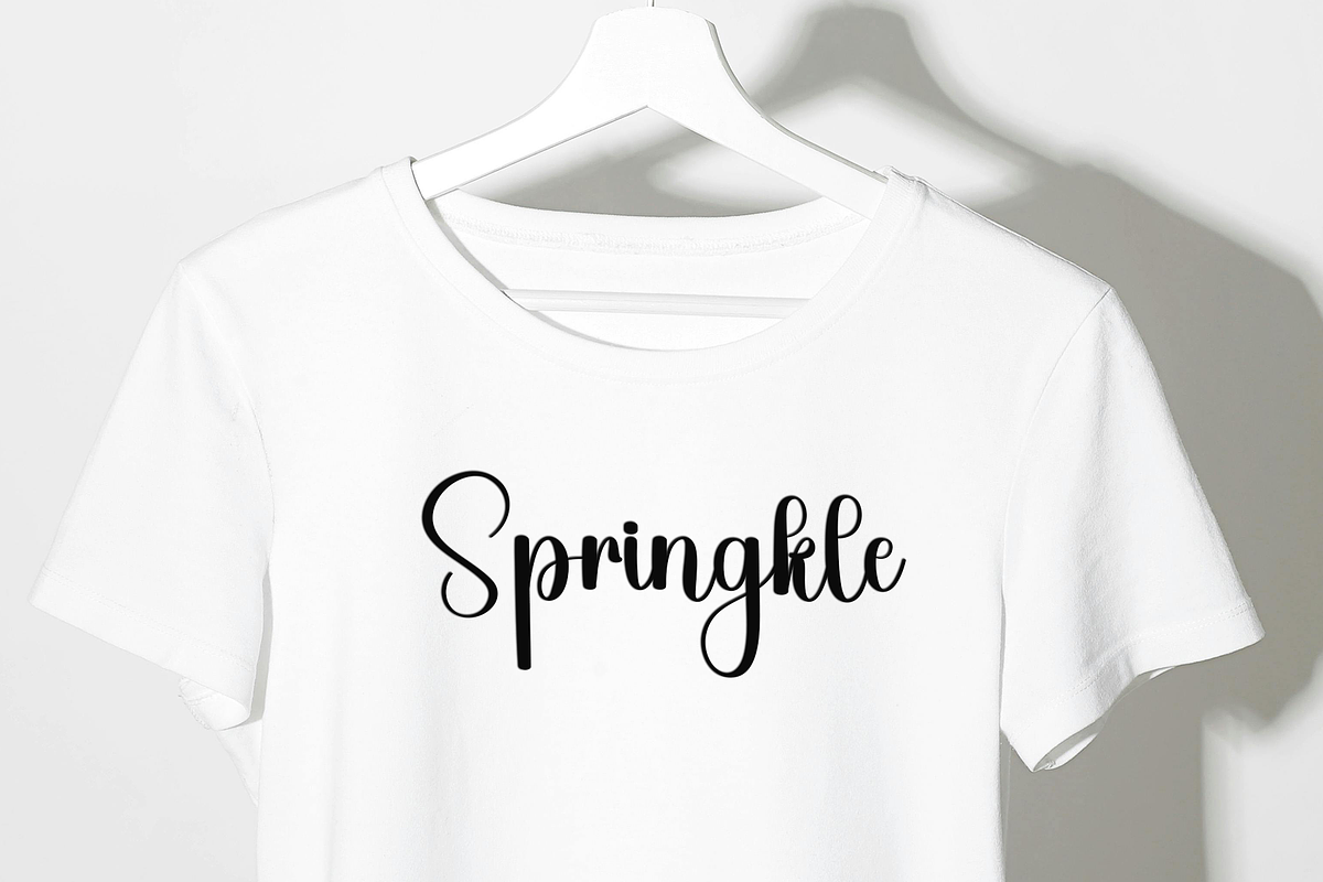 Welcome Candyland, a Handwritten Font by InermediaSTUDIO (Photo 2 of 8)