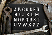 Handmade Vintage Font, a Font by Jørgen Grotdal (Thumbnail 4 of 4)