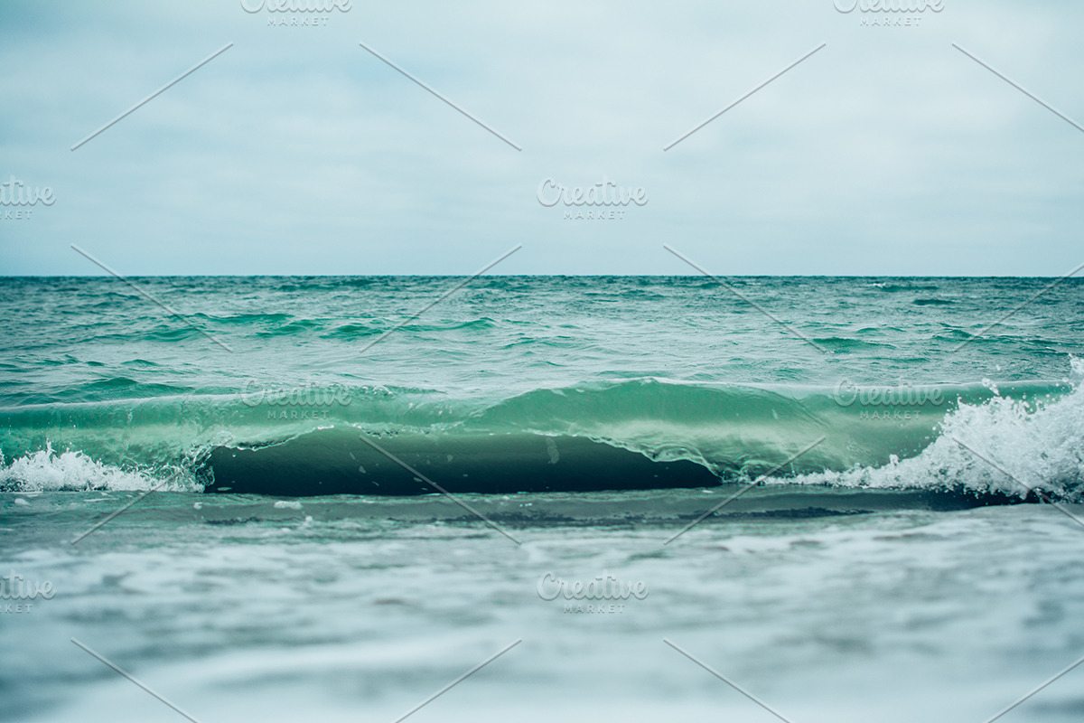 Waves Bundle, 12 photos, a Nature Photo by Frostroomhead (Photo 2 of 13)