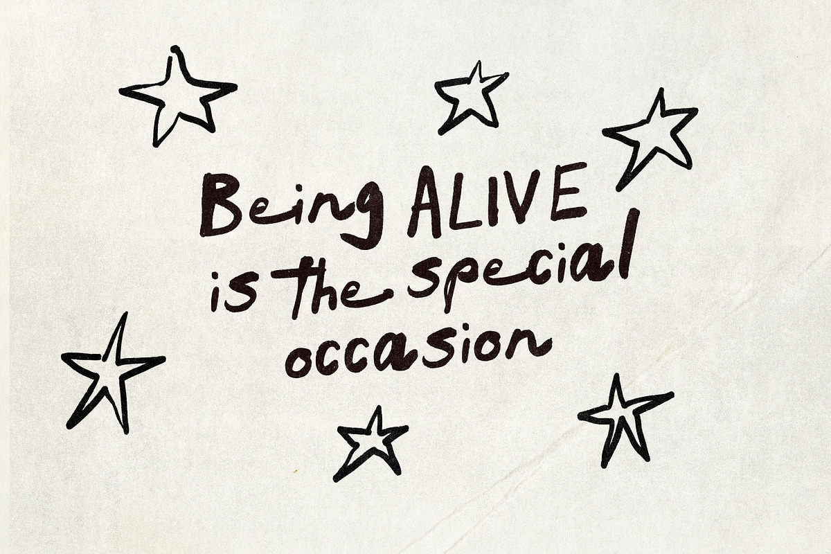 The Good Life Font, a Handwritten Font by Nicky Laatz (Photo 9 of 15)