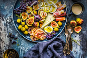 Bundle Lightroom Presets, an Action Add-On by Lavinsky Art Store (Thumbnail 12 of 16)