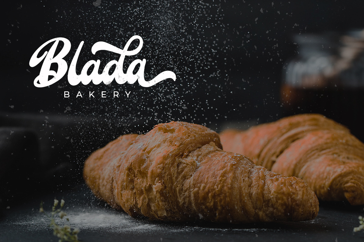 Roadsky Vintage Script, a Script Font by Fikry Alfatih (Photo 7 of 9)