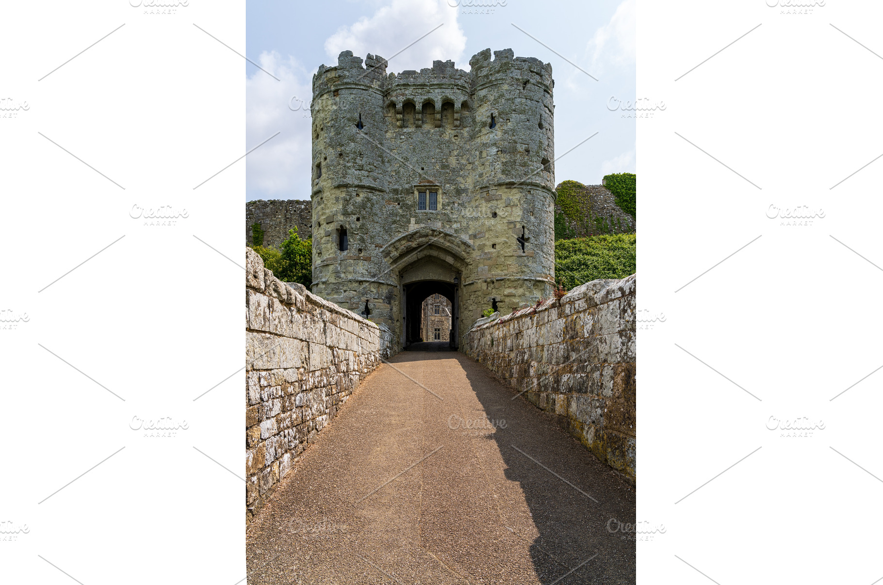 Entrance Gatehouse of Carisbrooke, an Architecture Photo by Backyard Stock