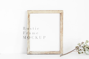 Mockup Farmhouse Frame 4x5 Ratio