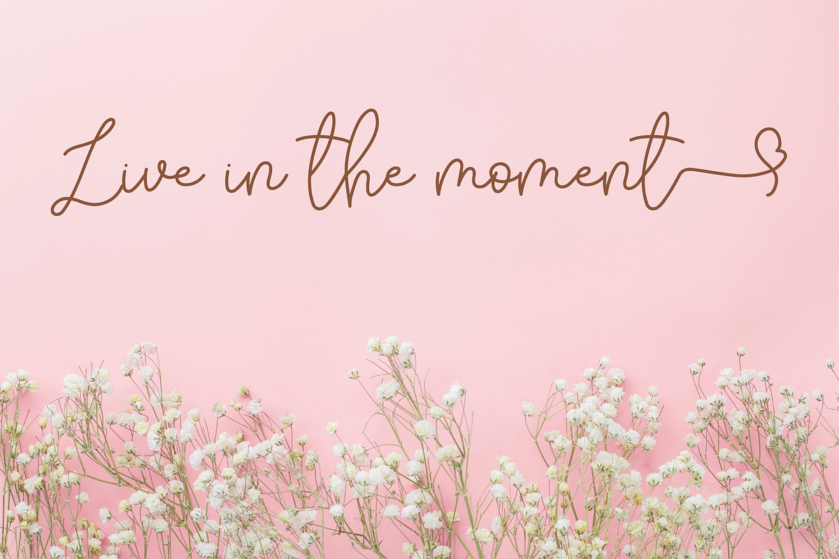 Girl Lova - Lovely Font, a Script Font by Ibrahima_Studio (Photo 9 of 9)
