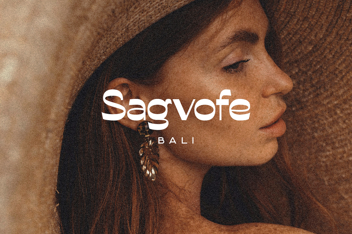 Conega Display Font, a Sans Serif Font by Hishand Studio (Photo 5 of 10)
