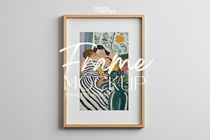 Wall Art Poster Frame Mockup | PSD
