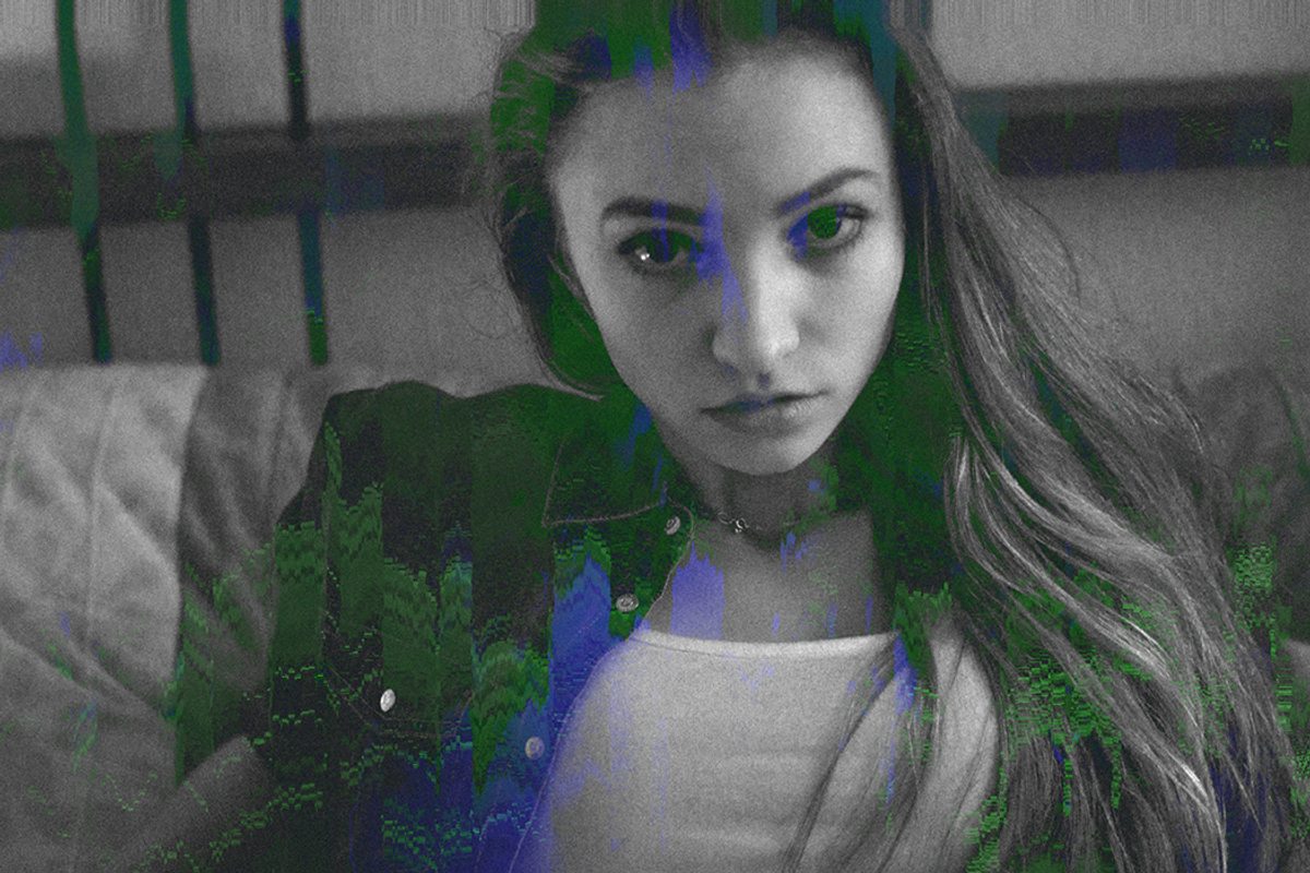 Glitch Effect V1, a Plug-in Add-On by Traint (Photo 24 of 32)