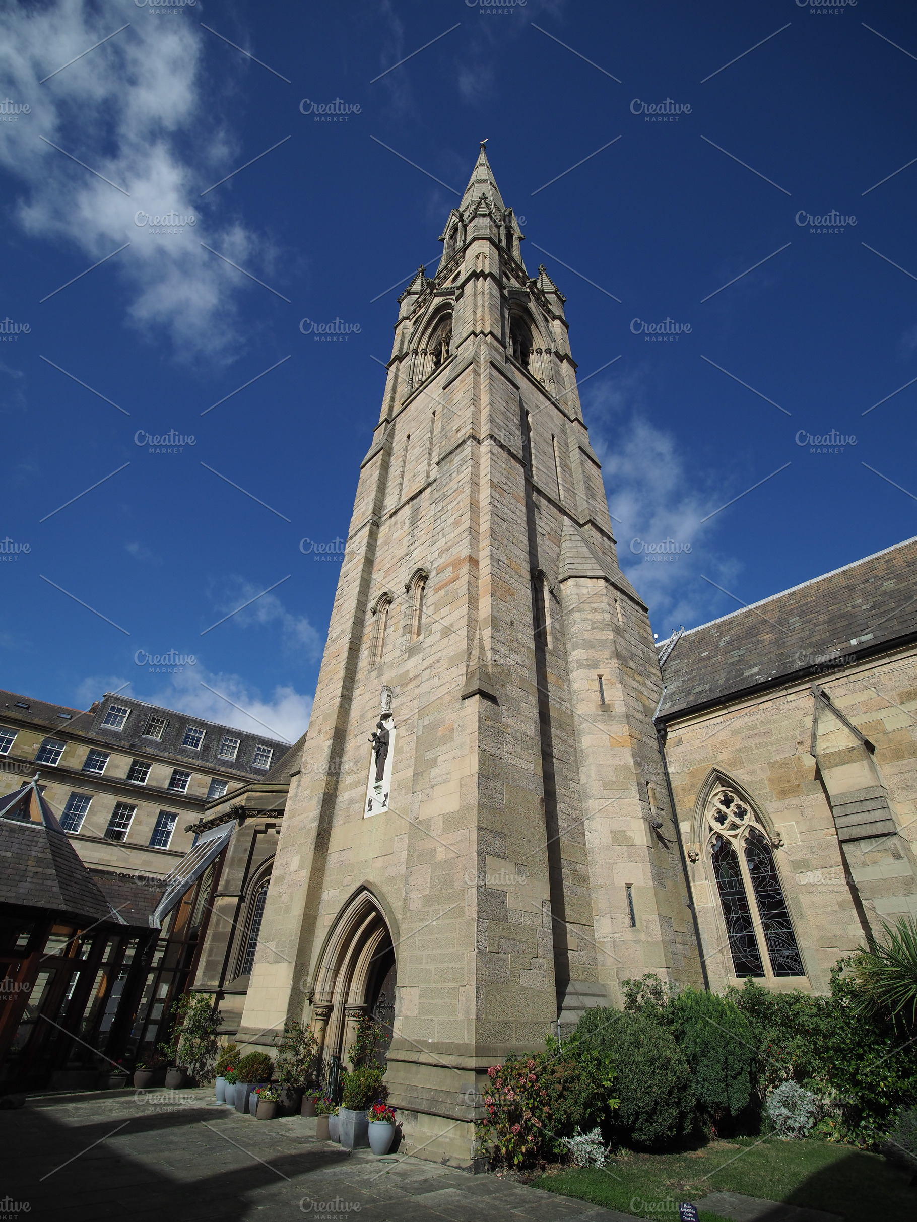 St Mary Cathedral in Newcastle upon Tyne, a Photo by WorldOfPhotos