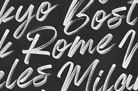 Almonte - OpenType SVG Font, a Script Font by Greg Nicholls