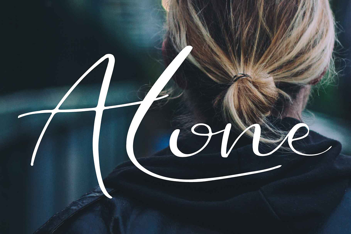 Jonesly Font preview 2