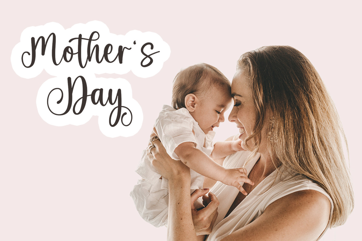 Bageline, a Script Font by Bosstype Studio (Photo 5 of 8)