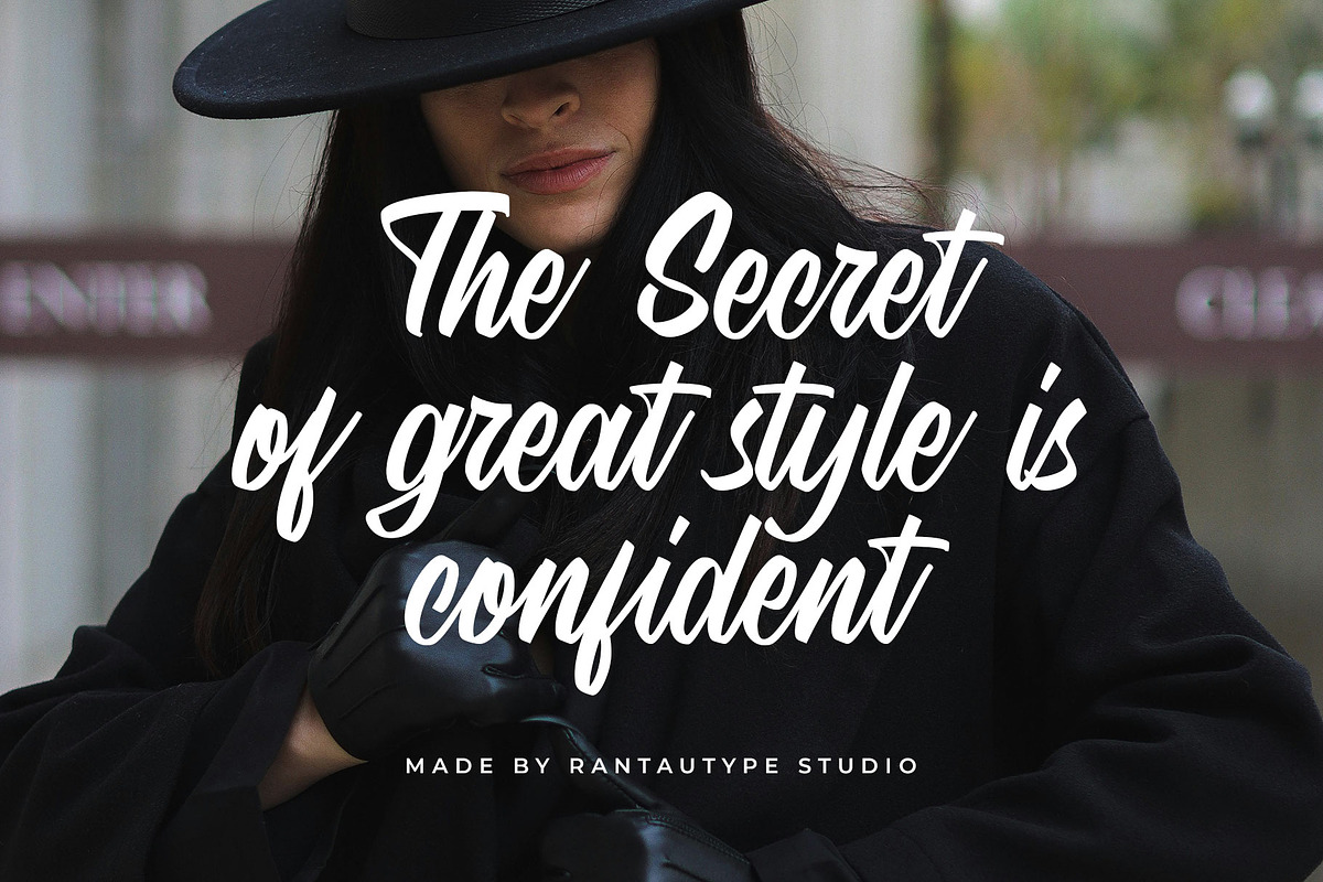 Crestaly Modern Script Font, a Script Font by RantautypeStudio (Photo 15 of 17)