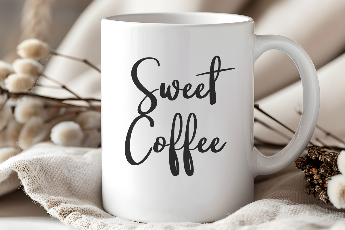 Snowy - Sweet Handwritten Font, a Handwritten Font by Letterayu Studio (Photo 4 of 8)