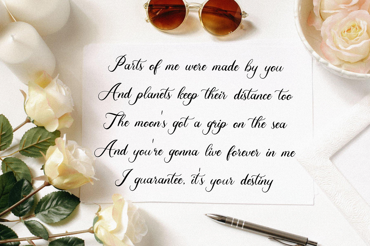 loveline glamour, a Script Font by Essentials Studio (Photo 4 of 10)