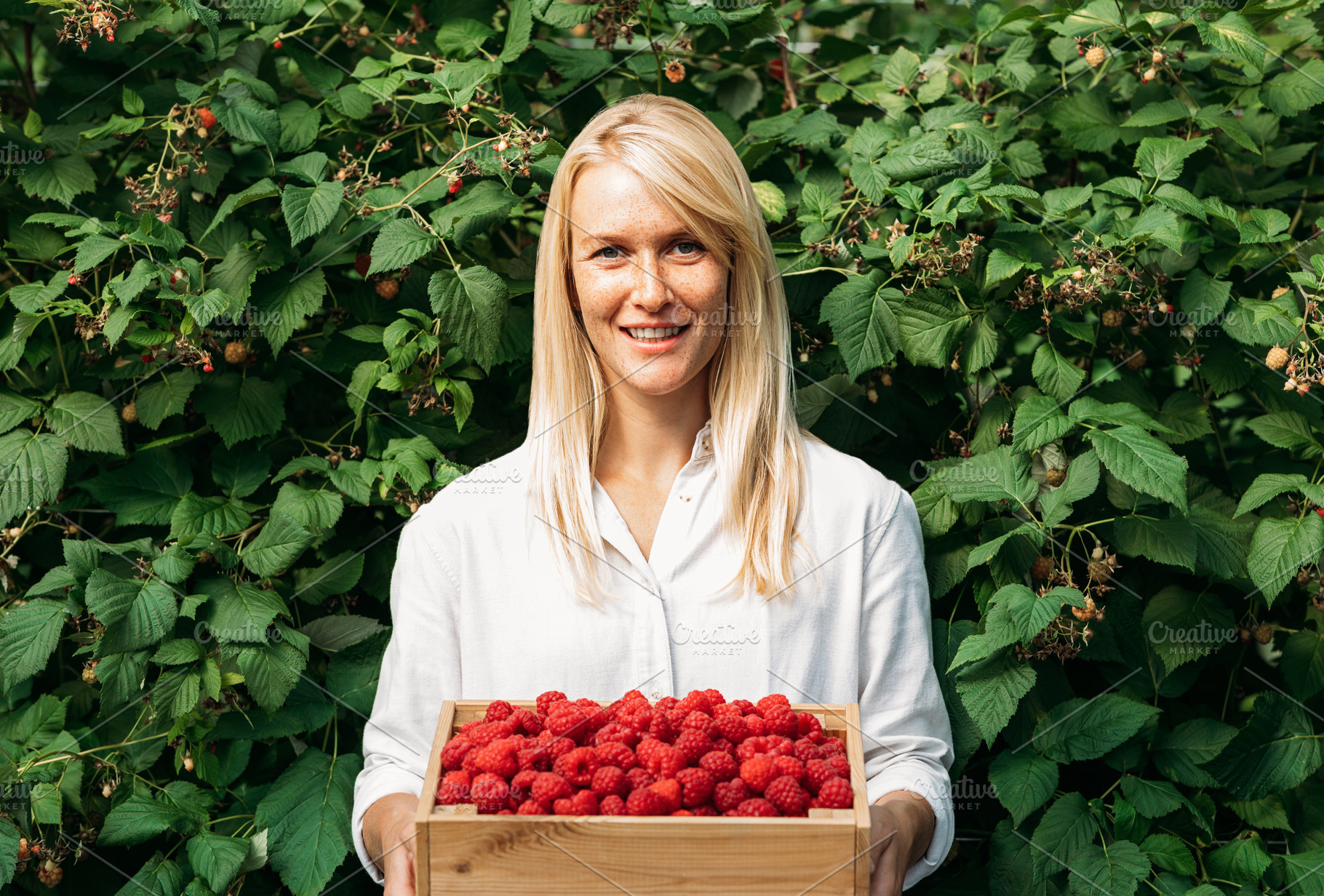Portrait of a woman agronomist, a Person Photo by Artem Varnitsin