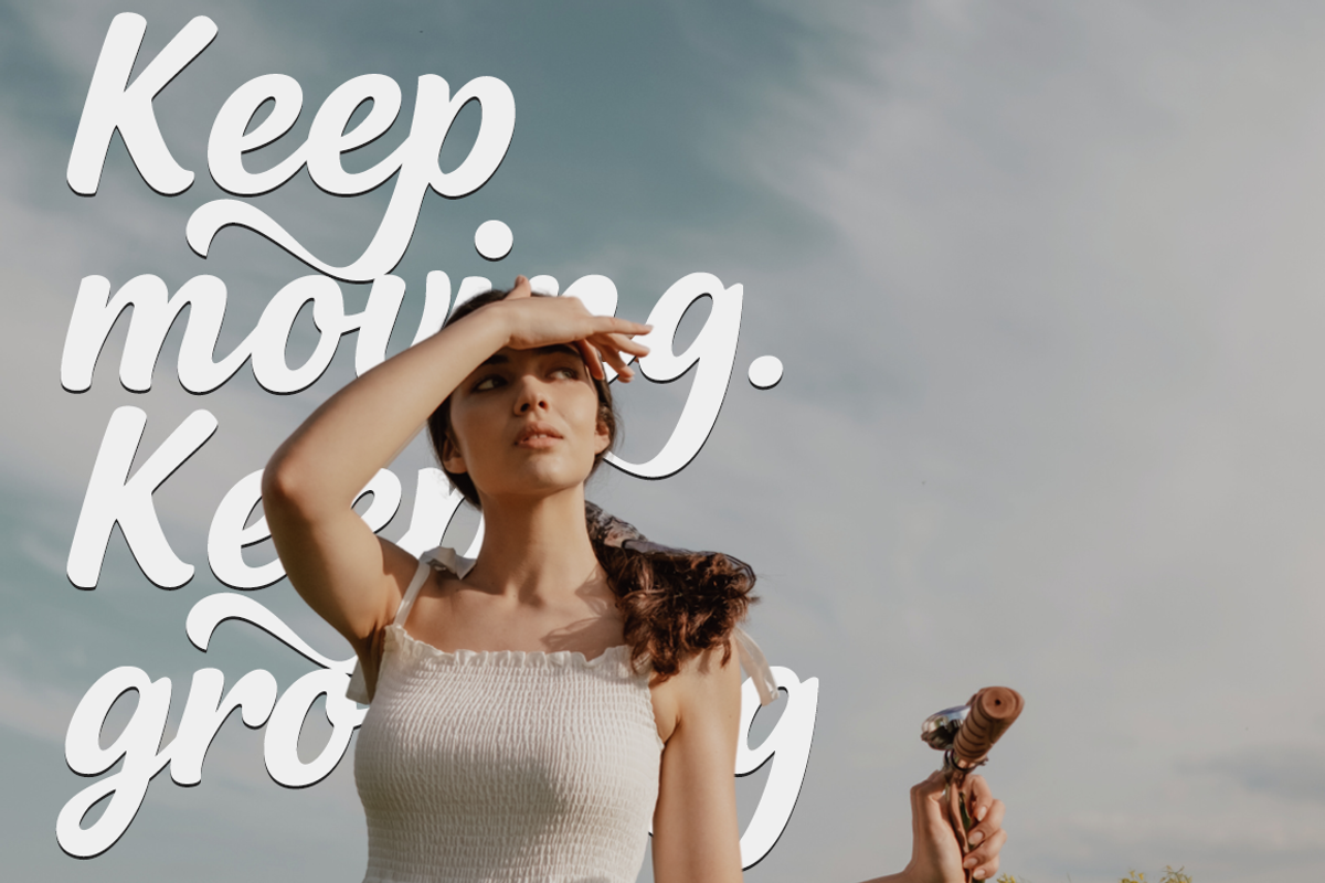 Saturday script, a Script Font by cocodesign (Photo 5 of 8)