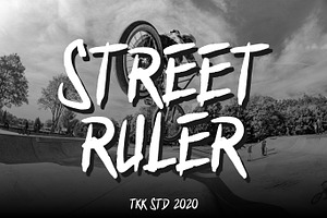 Street Ruler - Graffiti Font