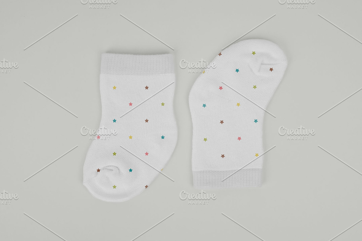 Minimal color seamles patterns set, a Pattern Graphic by ExpressShop (Photo 2 of 7)