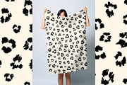 Hand Drawn Leopard Spots, a Wallpaper Graphic by MalyskaStudio (Thumbnail 13 of 13)