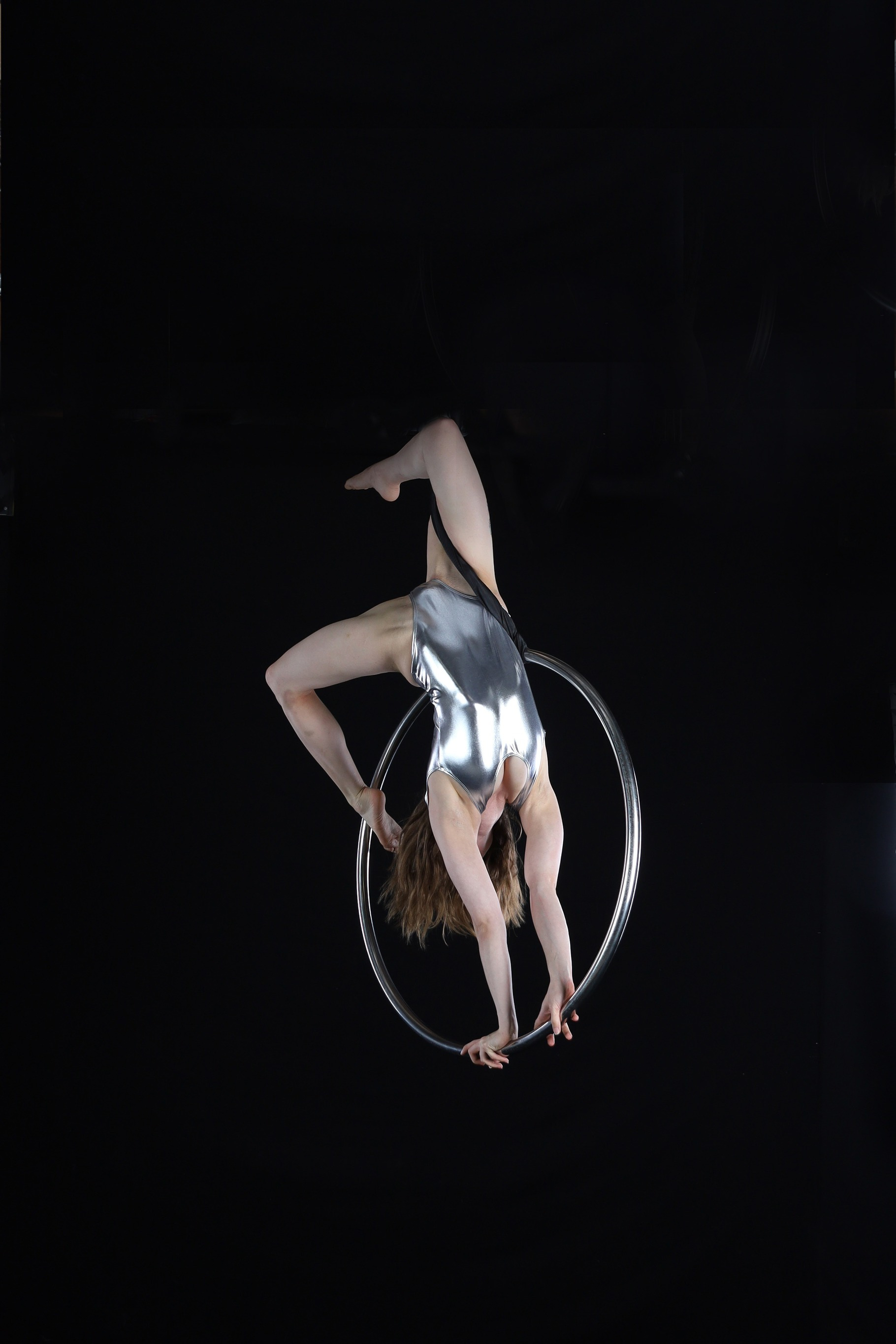 Photoshoot of a acrobat model, a Person Photo by uncreative