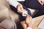 24 Business Card Mockup #1, a Mockup by Walentin (Thumbnail 5 of 25)