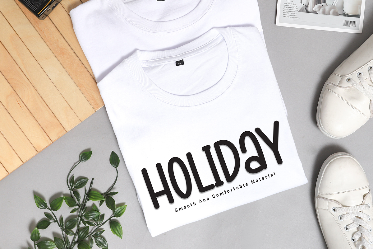 Beach Vibes | Script Font, a Script Font by Scratchones (Photo 5 of 8)