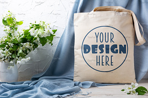 Tote bag mockup with apple blossom