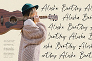 Lighten - Handwritten Font, a Handwritten Font by Alpaprana (Thumbnail 2 of 11)