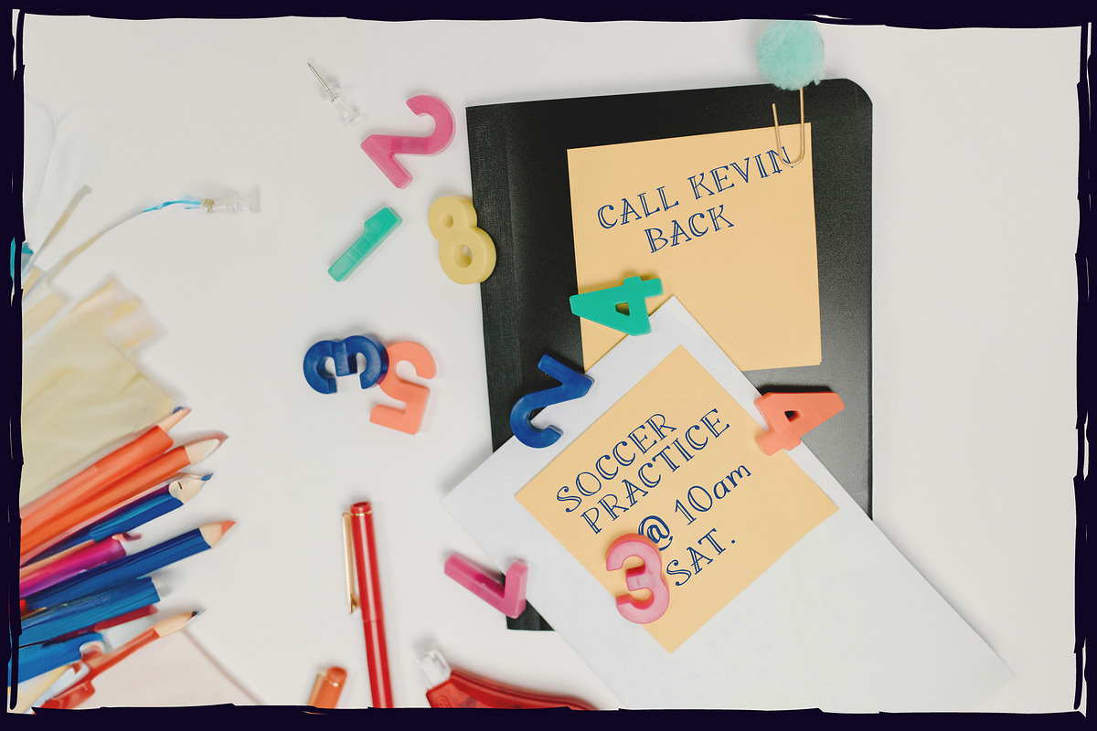 Booksworth - A Sketchbook Font, a Handwritten Font by Parker Creative (Photo 6 of 8)