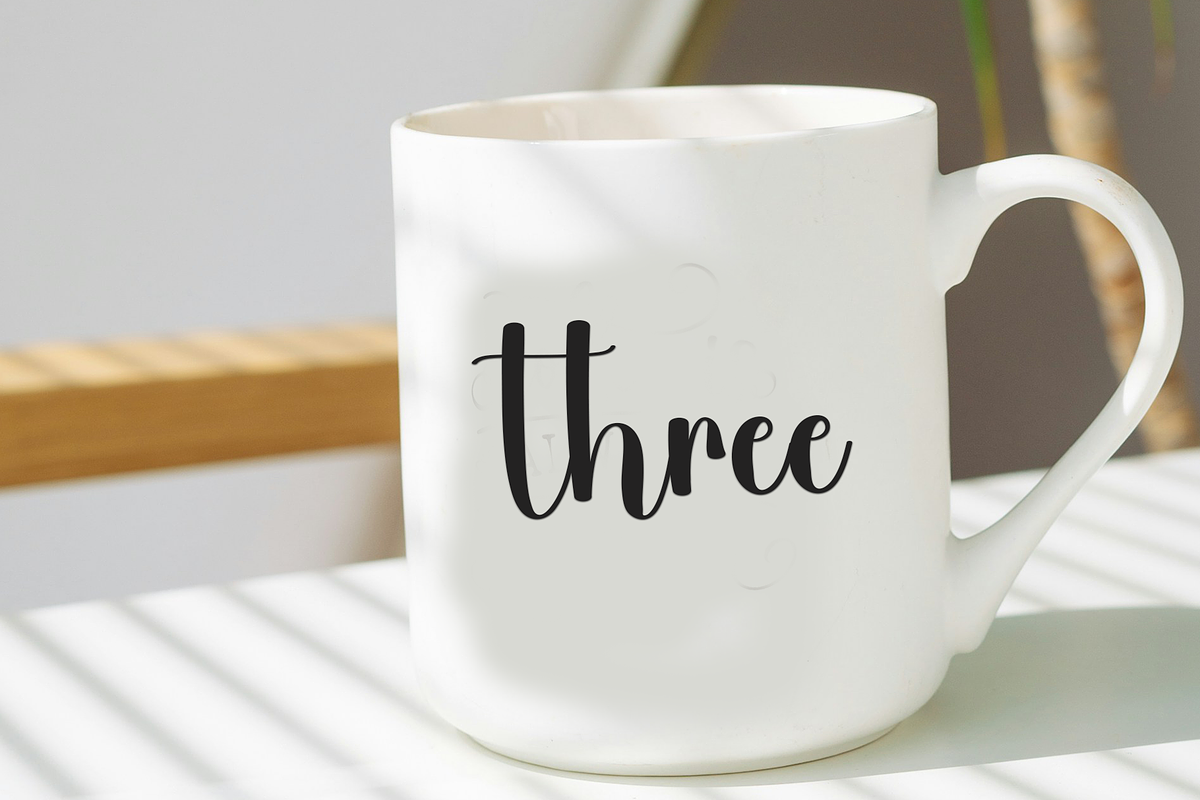 Saturday, a Handwritten Font by FreshTypeINK (Photo 4 of 8)