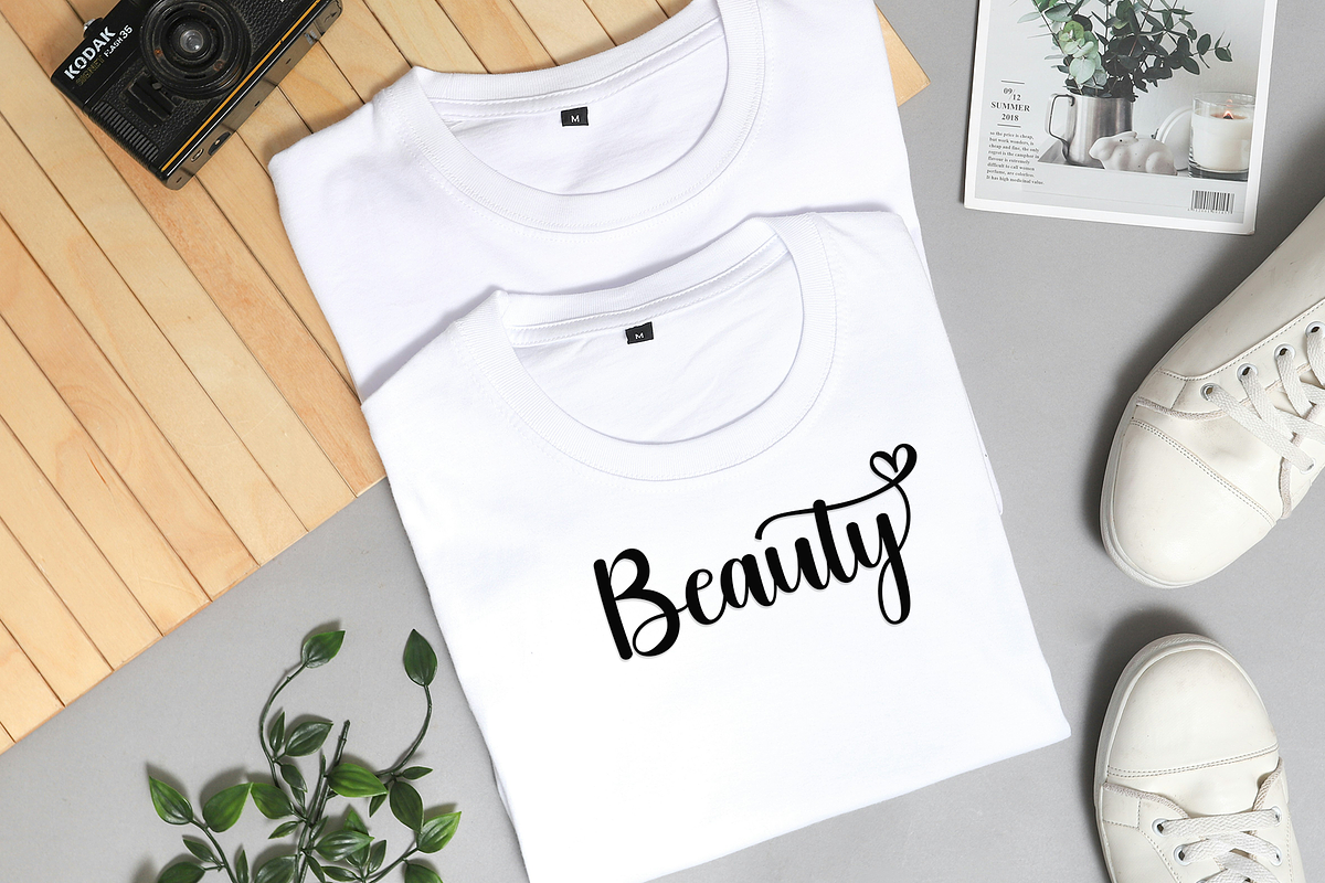 Stay Girly, a Handwritten Font by FreshTypeINK (Photo 3 of 8)