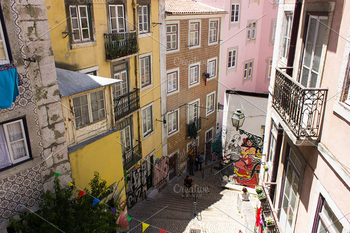 7 high-resolution photos of Lisbon, an Architecture Photo by Andrew's studio (Photo 3 of 13)