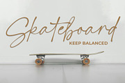 Haddonfield Signature, a Handwritten Font by Teweka (Thumbnail 5 of 11)