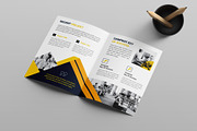 08 Page Corporate Brochure, a Brochure Template by workclan24 (Thumbnail 4 of 5)