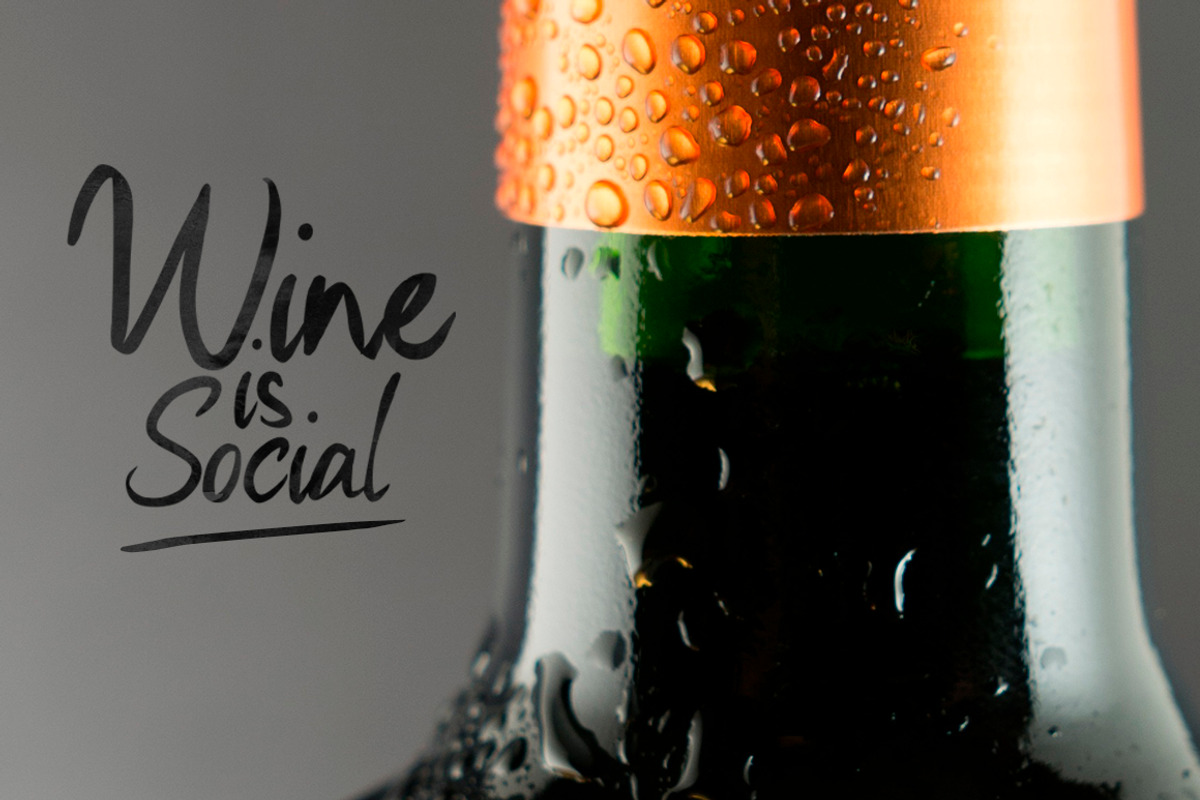 Bimba Script Typeface preview 3