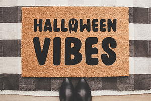 RETRO HALLOWEEN FONT BUNDLE V1