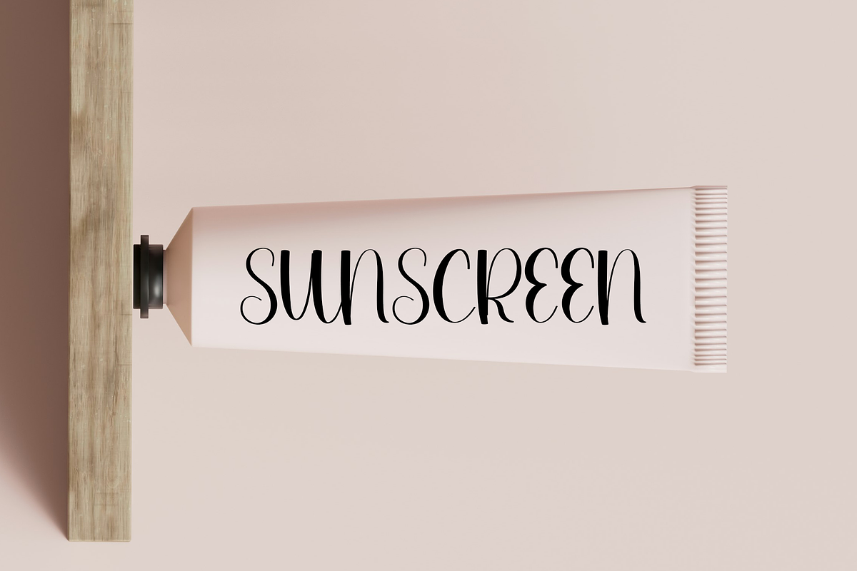 Daisy, a Handwritten Font by InermediaSTUDIO (Photo 2 of 8)