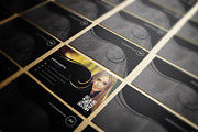 Creative photographer business card, a Business Card Template by bouncy (Thumbnail 2 of 4)