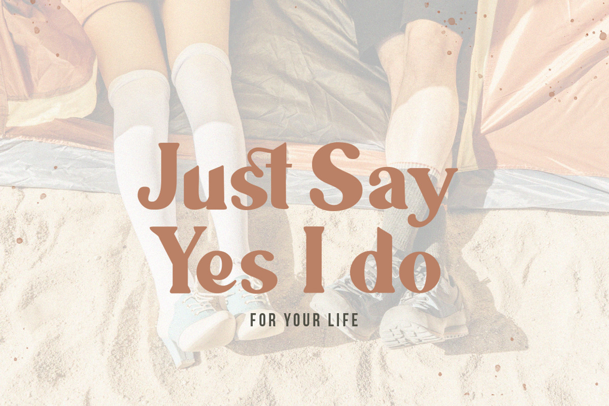 Ragila ~ Ligature Serif Font, a Serif Font by Vultype Co. (Photo 14 of 16)