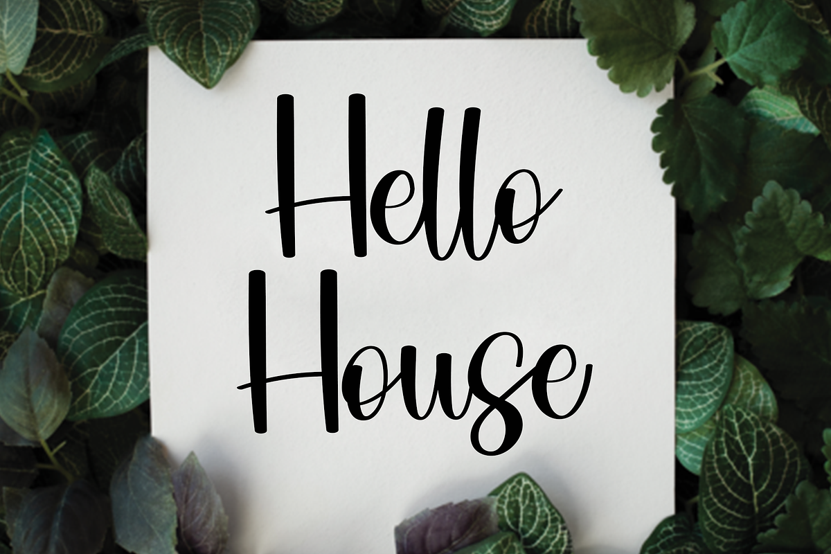 Cute Mama, a Handwritten Font by FreshTypeINK (Photo 3 of 4)