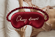 Cherry Wish Romantic Font, a Handwritten Font by BilberryCreates (Thumbnail 5 of 11)