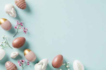 Happy Easter greeting card design. Elegant Easter eggs, decorative bunnies, min