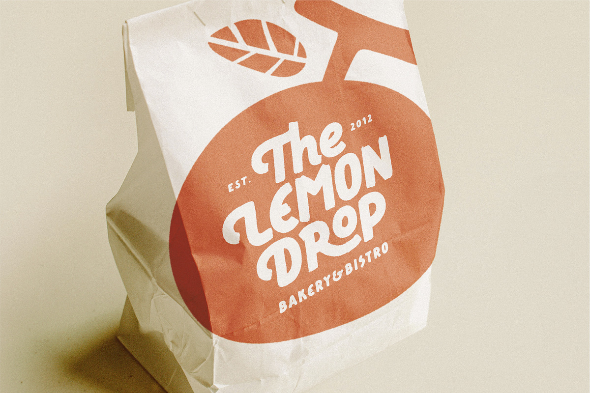 Sweet Orange - Hand-painted Sans, a Handwritten Font by Harmonais Visual (Photo 4 of 11)