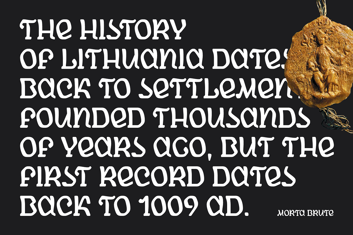 Morta font, a Font by Michael Rafailyk (Photo 2 of 9)