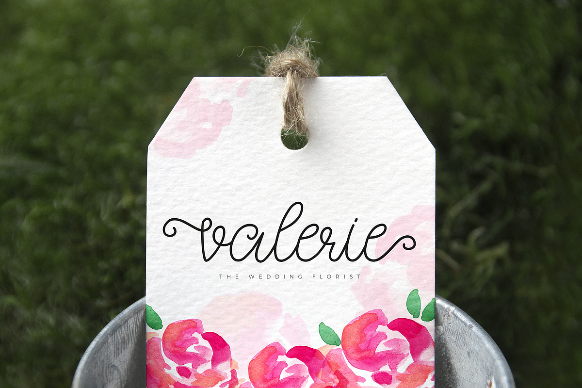 Celeia - Romantic font preview 4