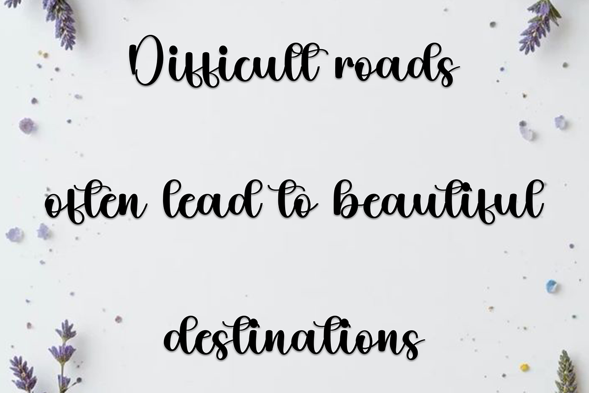 Summer Holiday, a Handwritten Font by InermediaSTUDIO (Photo 7 of 8)