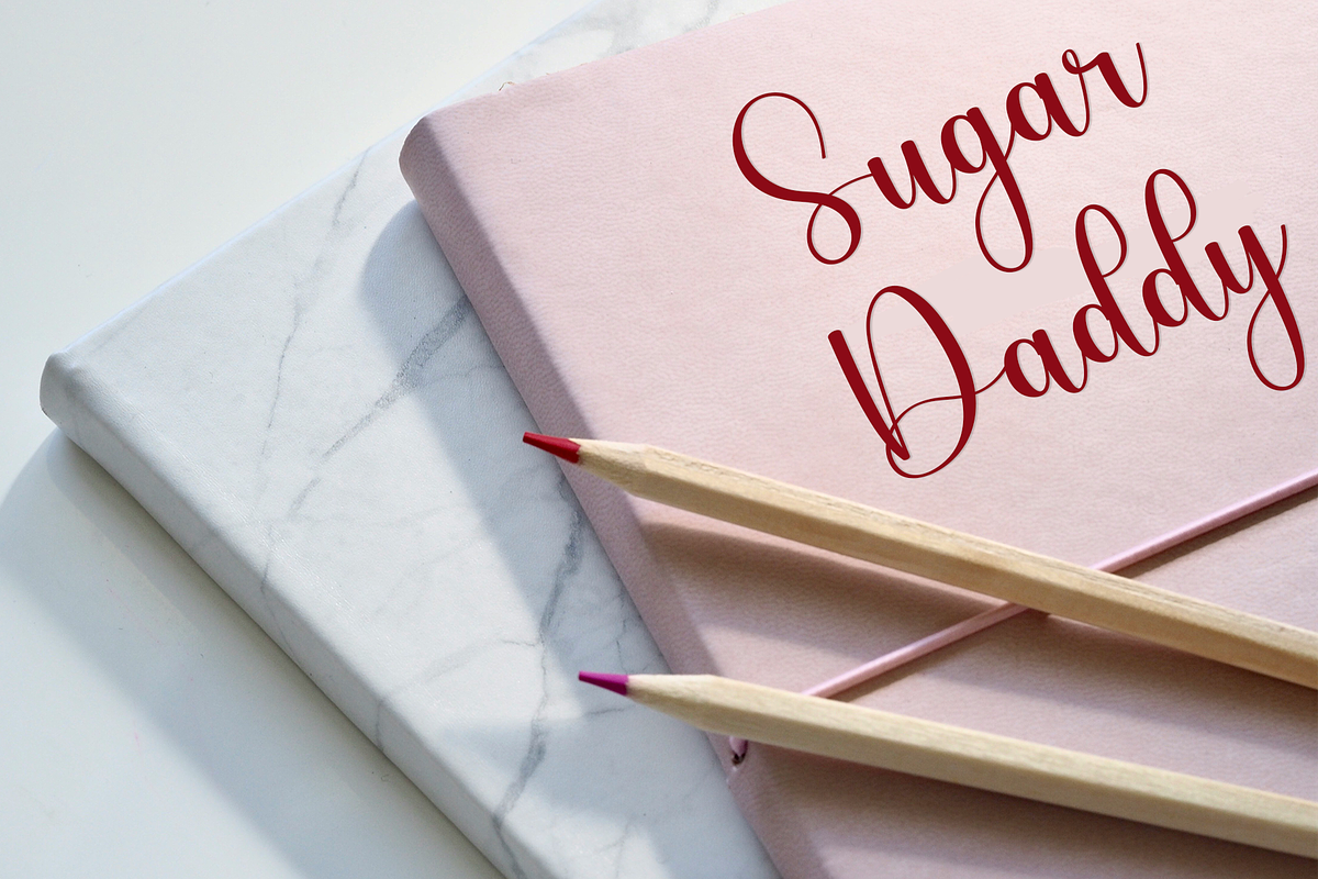 Geometric, a Handwritten Font by FreshTypeINK (Photo 6 of 8)