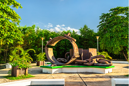 Broken Chains monument in memory of